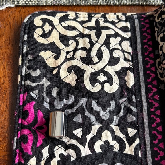 Vera Bradley Turn Lock Wallet Canterbury Magenta Quilted Zip Around Wallet - Picture 15 of 17